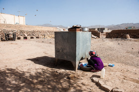  در روستای کلو و شیمی تامین آب شرب با مشکلات سختی همراه است که باعث شده هر ۴۸ ساعت تنها چند دقیقه آب شرب داشته باشند